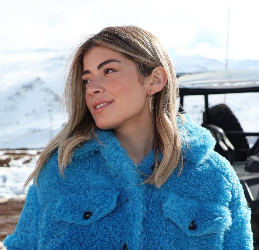 ليلى أحمد زاهر تقتحم الساحة الغنائية بـ