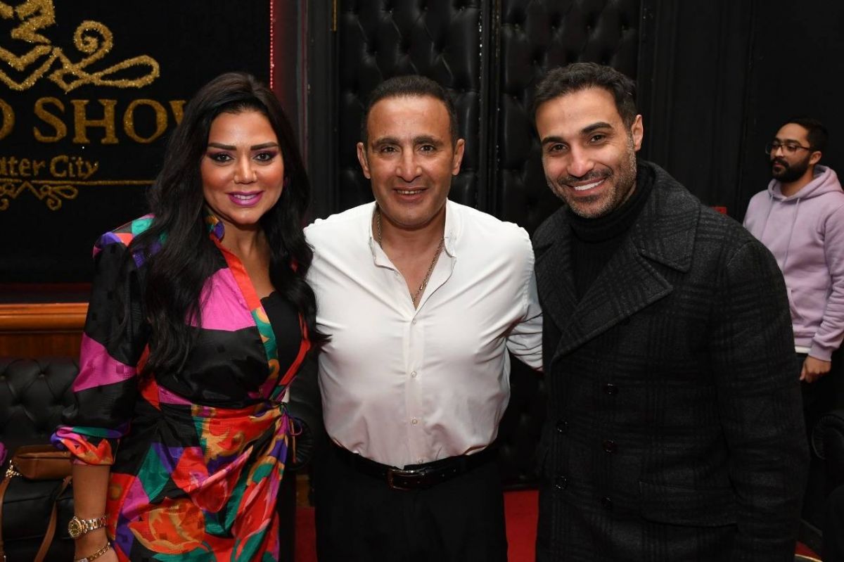 بالصور – رانيا يوسف وأحمد فهمي يدعمان أحمد السقا في أول عرض لـ