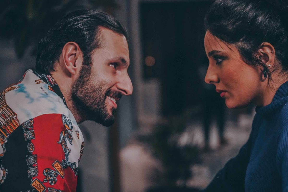 علي كاكولي في ظهوره الدرامي الأول عقب خروجه من السجن بعفوٍ أميري