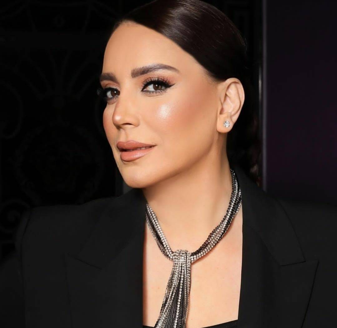 شكران مرتجى تنفعل وتبكي على الهواء: 