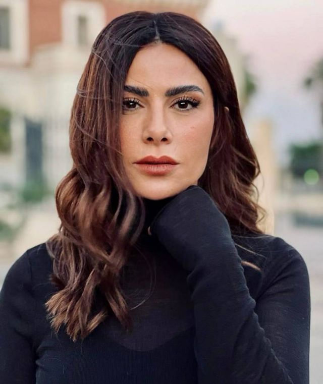 صبا مبارك تنعى وفاة خالتها الفنانة المعروفة