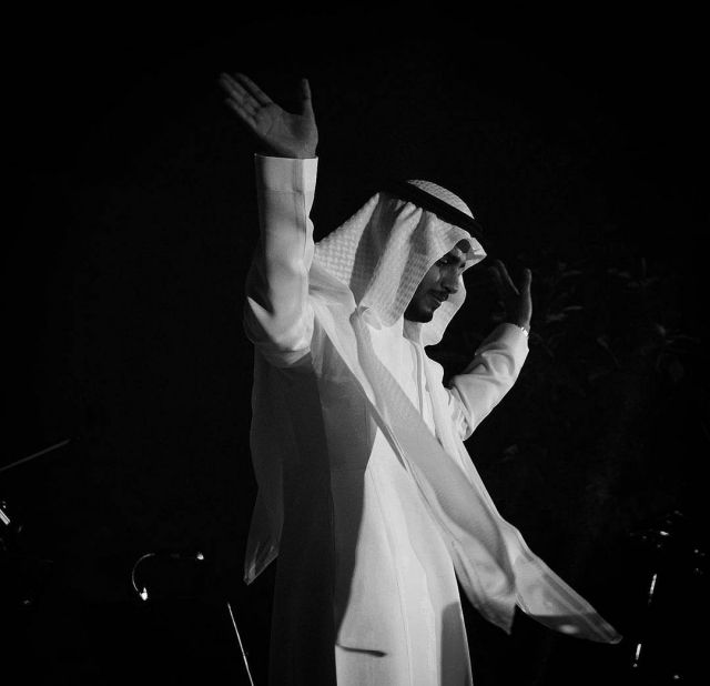 بالفيديو - فنان سعودي يفتتح حفل أوبرا في كنيسة إيطالية باللغة العربية