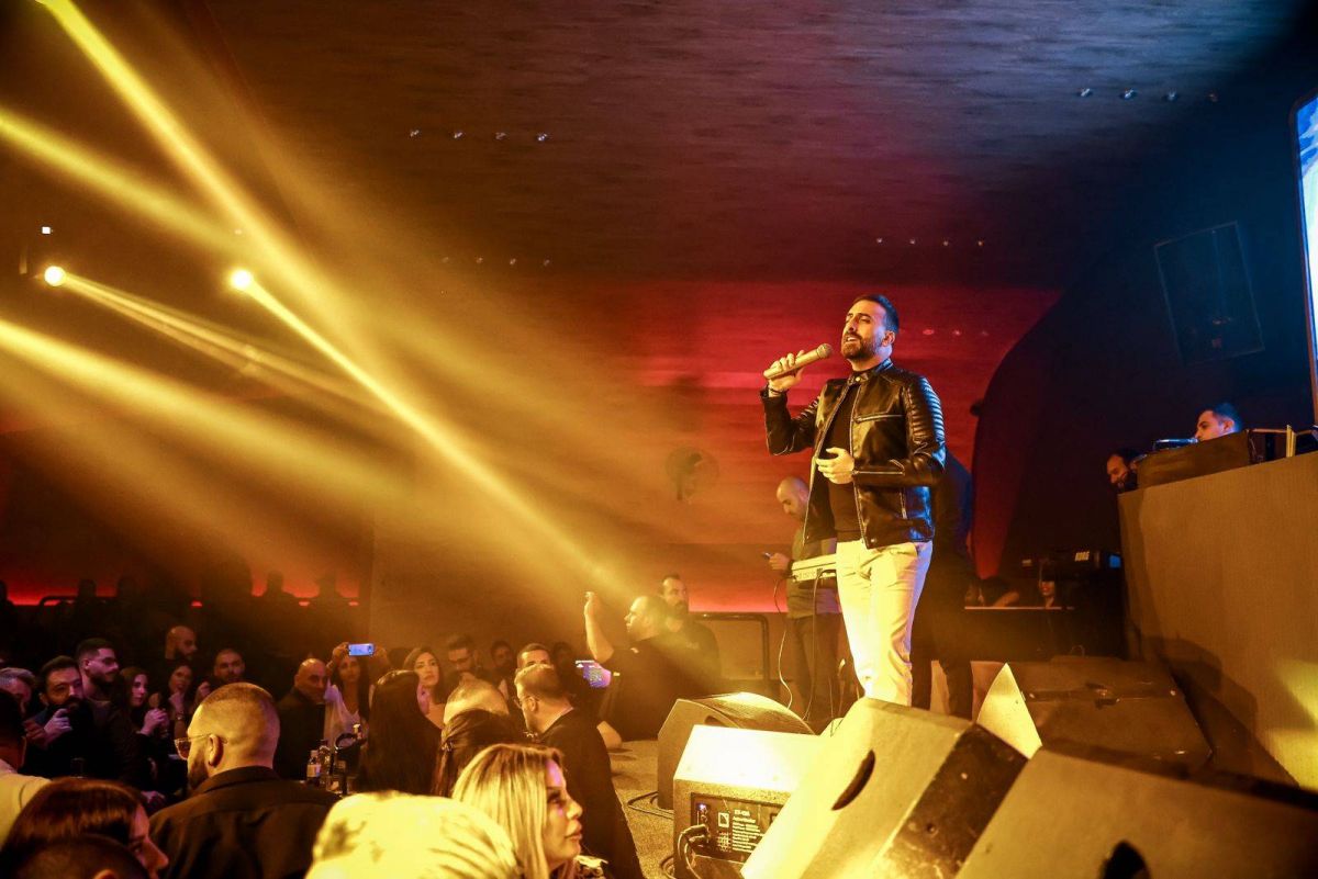 ماريو حدشيتي يخترق قائمة الـ