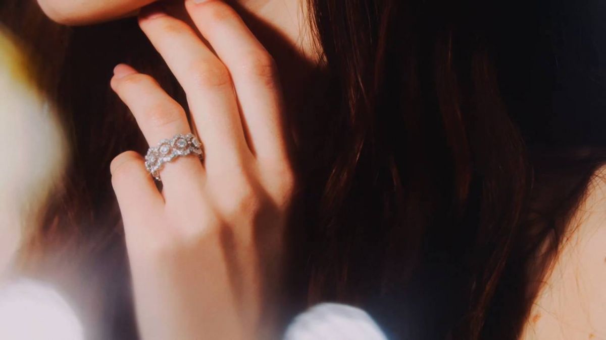 BUCCELLATI جواهر بذوق إيطالي رفيع