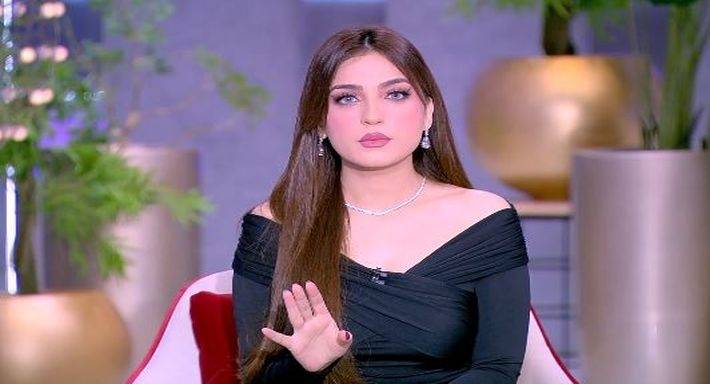 ياسمين عز تردّ على أخبار زواجها