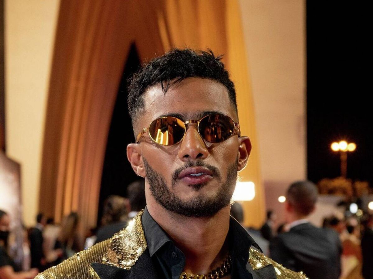 بالفيديو - محمد رمضان يروّج لفيلمه 