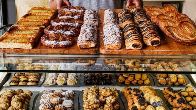 10 أطعمة تزيد خطر الإصابة بالسرطان