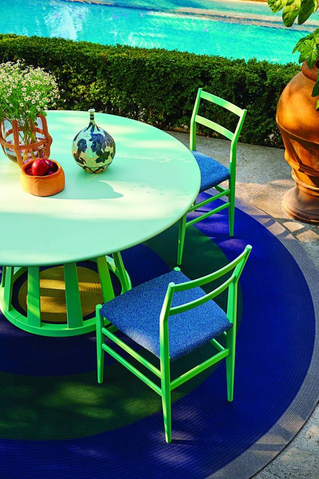 البورسلين والكريستال نجما الديكور في الموائد الفاخرة