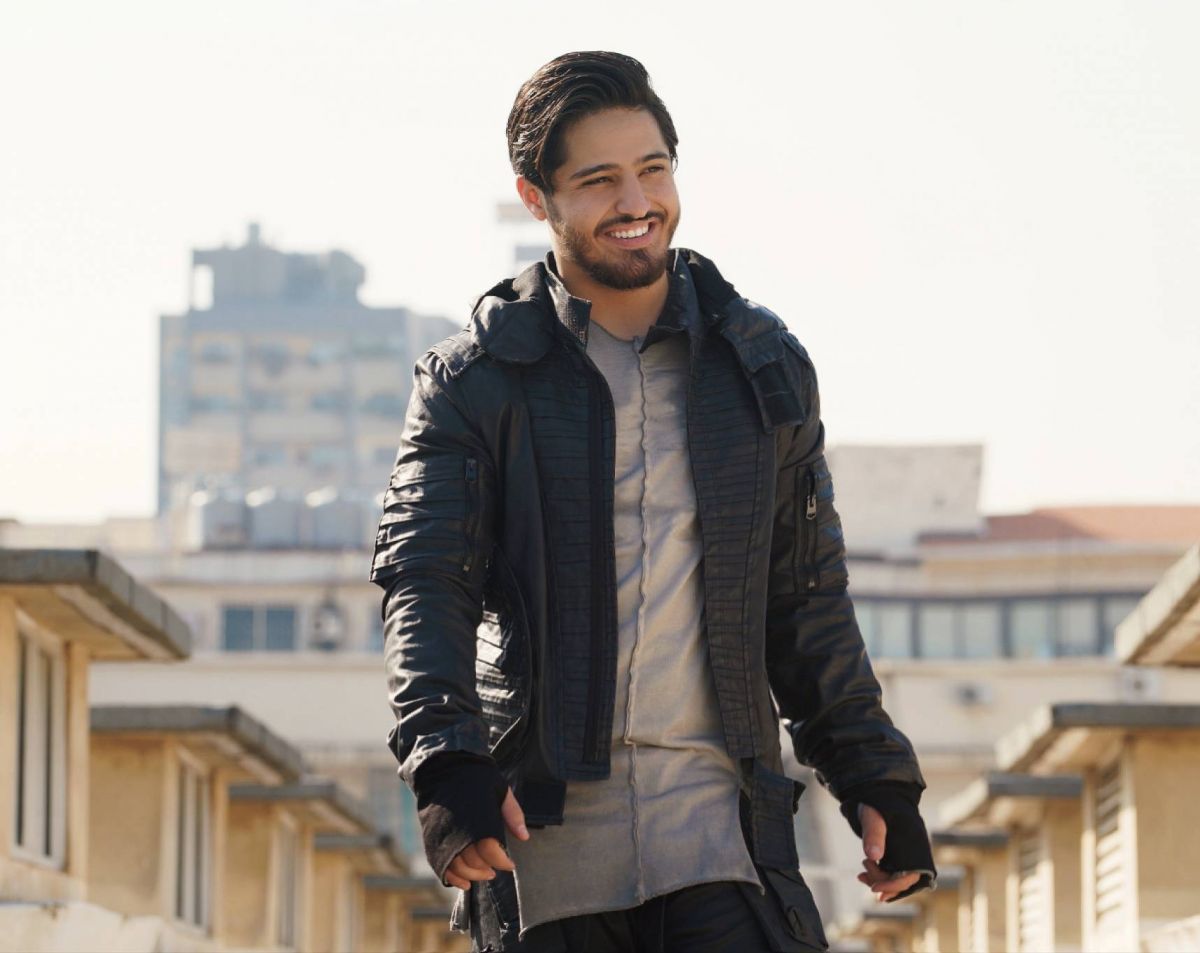 بشار الجواد يُصدر أغنية بروح جديدة بعنوان Bailamos مع المُنتج الموسيقيّ ElJoee