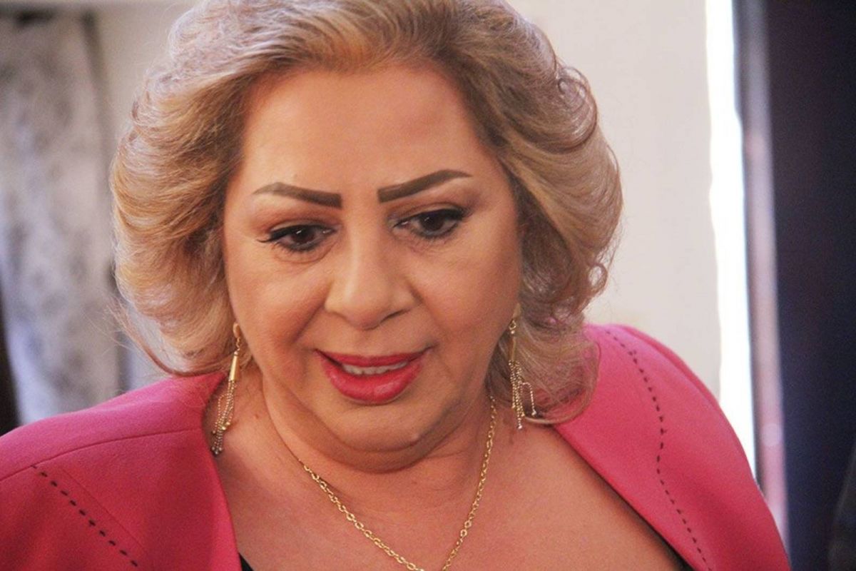 بالصور - نظّارات غادة بشور الغريبة تعرّضها للسخرية القاسية!