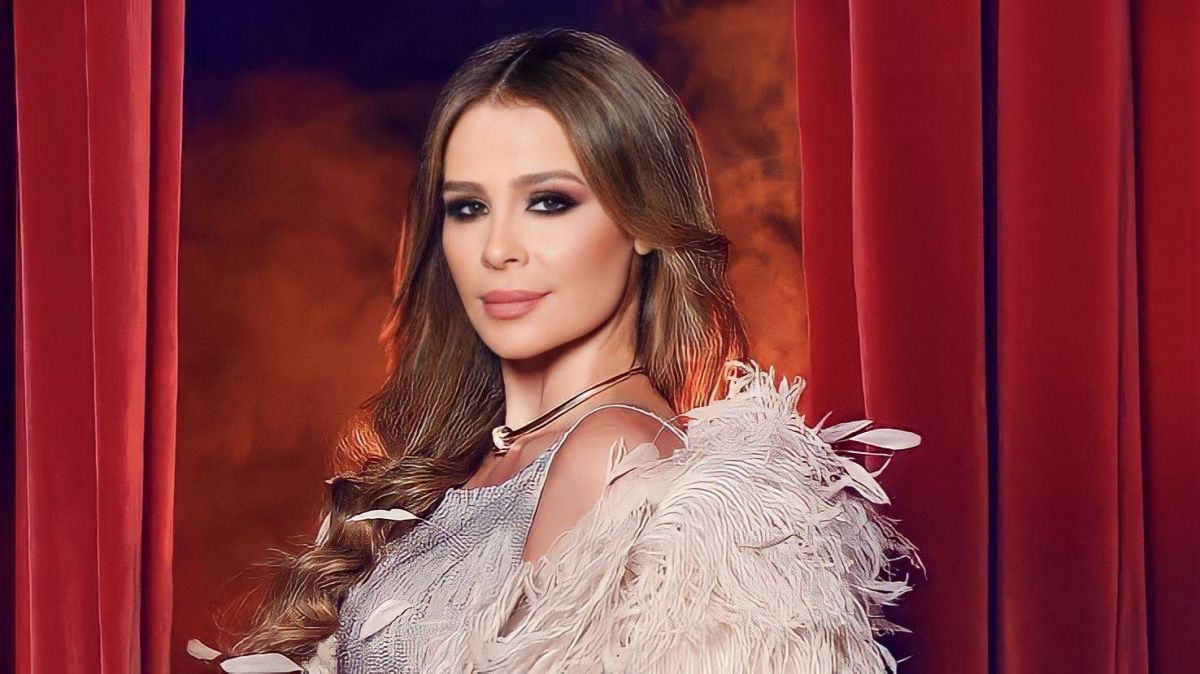 كارول سماحة تردّ بالمستندات على اتّهامات مؤسسة محمود درويش