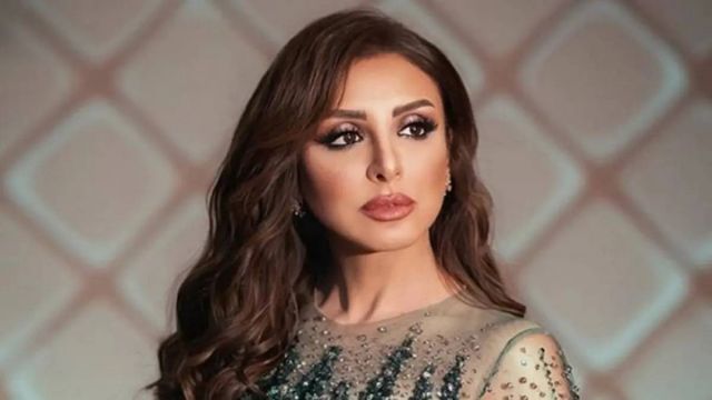 بالفيديو - أنغام تروِّج لحلقة من برنامجها مع سميرة سعيد