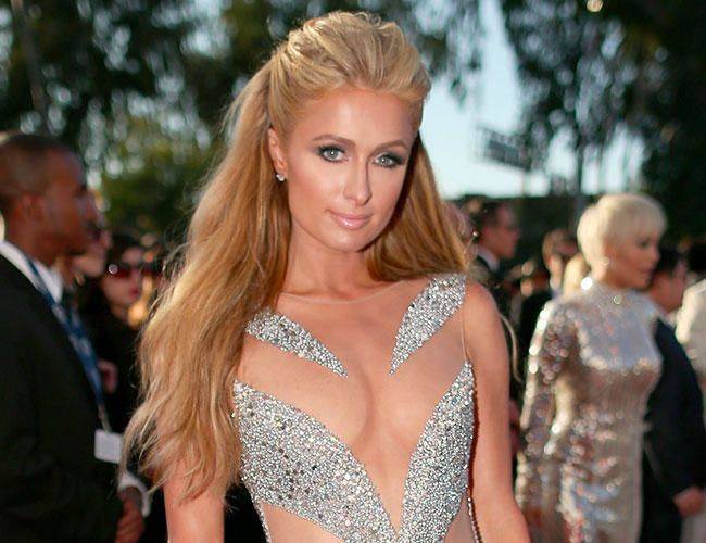 باريس هيلتون تنشر الصورة الأولى لطفلها من أم بديلة