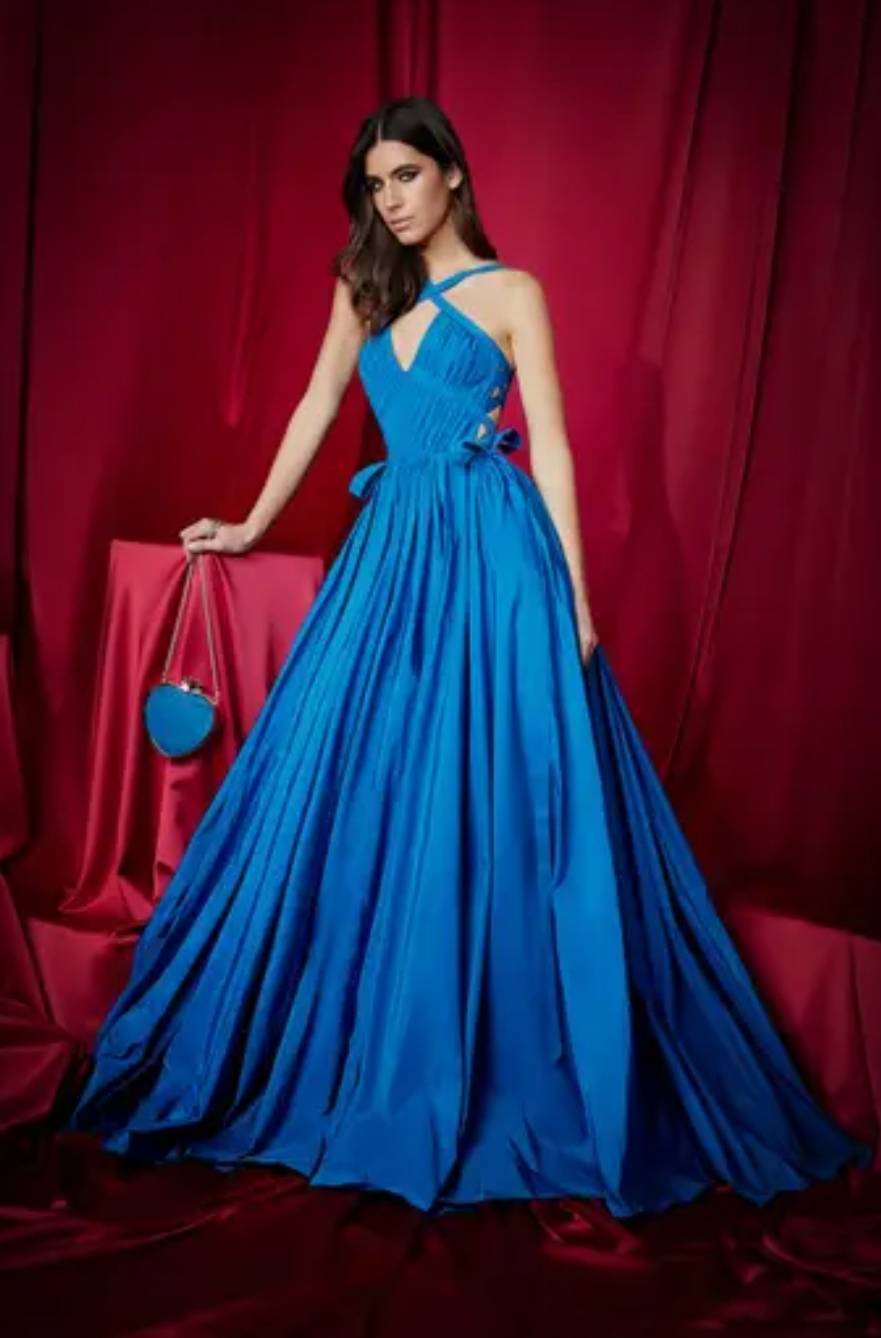 مجموعة زهير مراد الفخمة بألوان زاهية وتصاميم مبتكرة