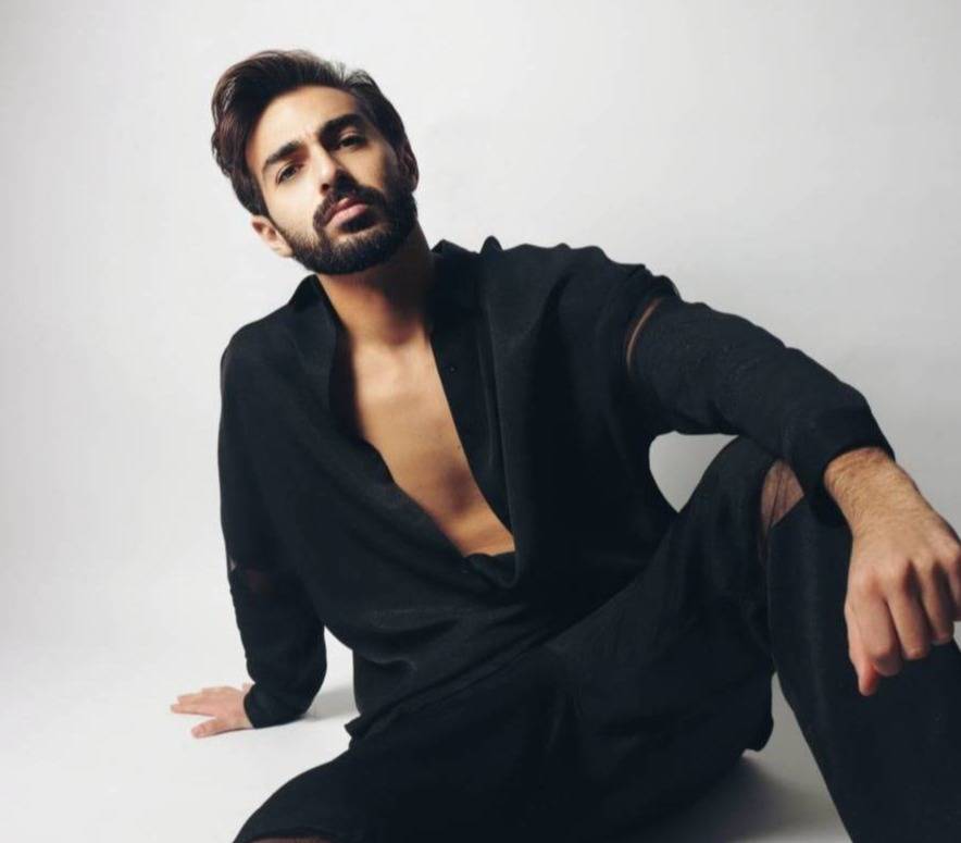 زياد جمال وقصّة حبّ من طرف واحد في 