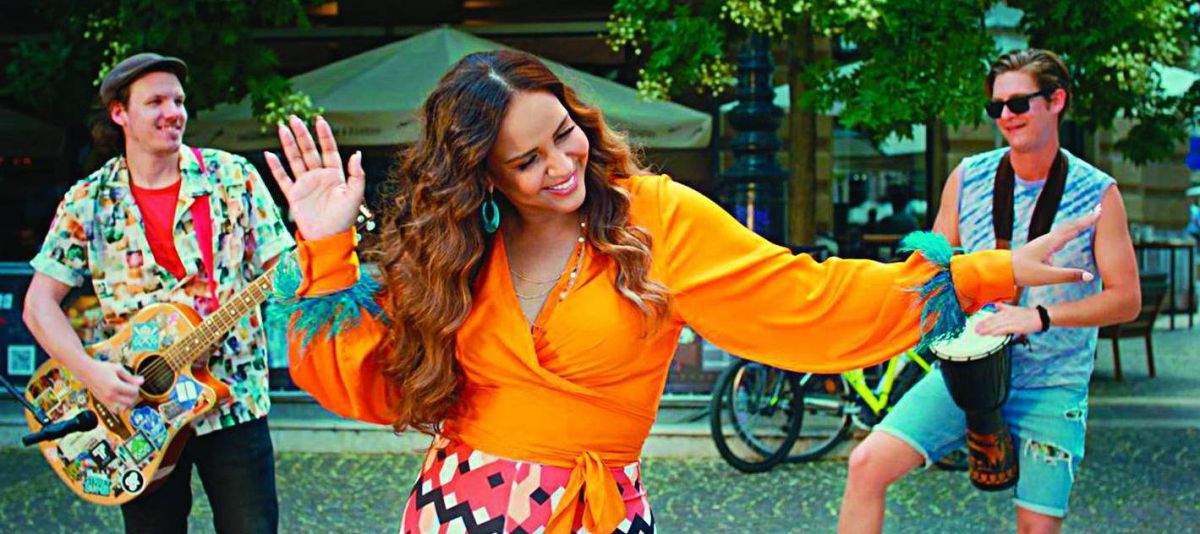 رويدة المحروقي: عائدة بقوة الى الغناء والتمثيل والتقديم التلفزيوني