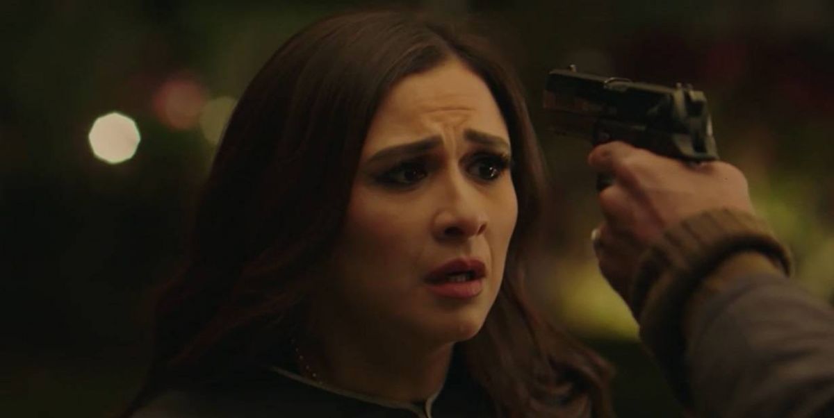 بعد مواجهة ياسمين عبد العزيز وأحمد العوضي بالأسلحة النارية... الجمهور: 