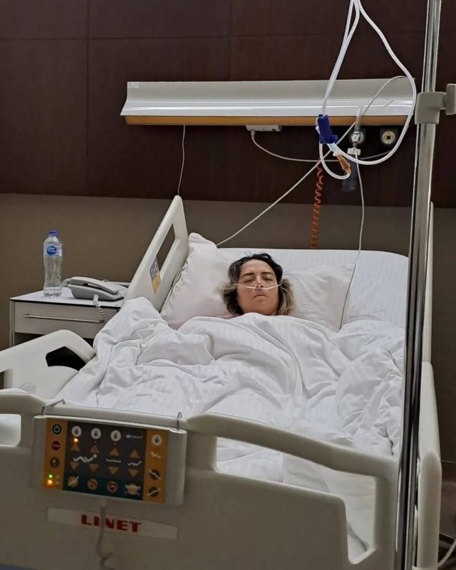 ياسمين غيث في العناية المركزة 