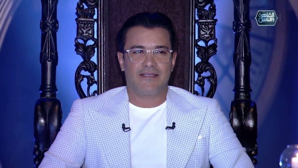 بالفيديو - محمد رجب يفجر مفاجأة عن بداياته الفنية وقصة الطبيب النفسي