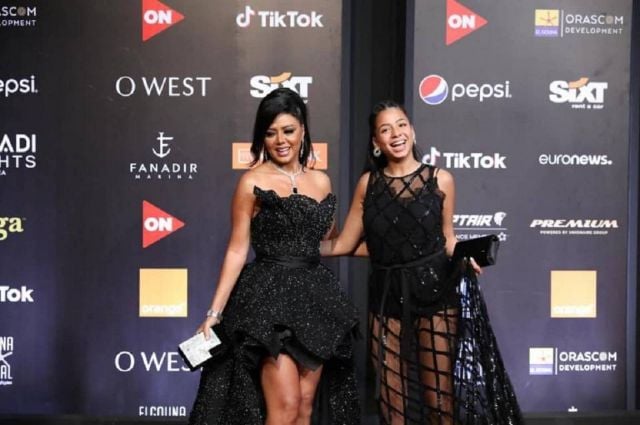 رانيا يوسف تهاجم محمد مختار بسبب 