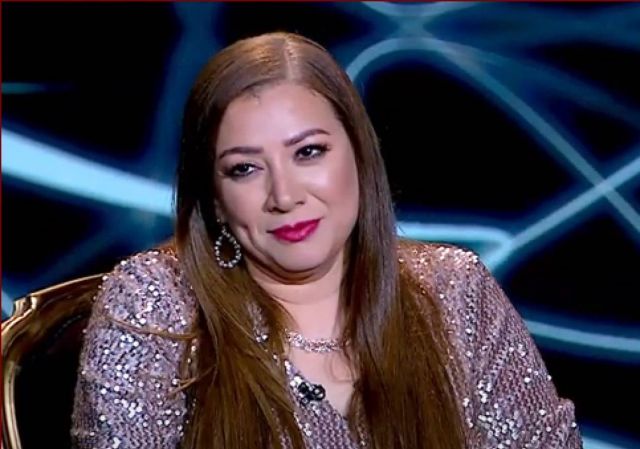 بالفيديو - انتصار: أنا أفضل من نيللي كريم وأتمنى عودة مشاهد القُبلات