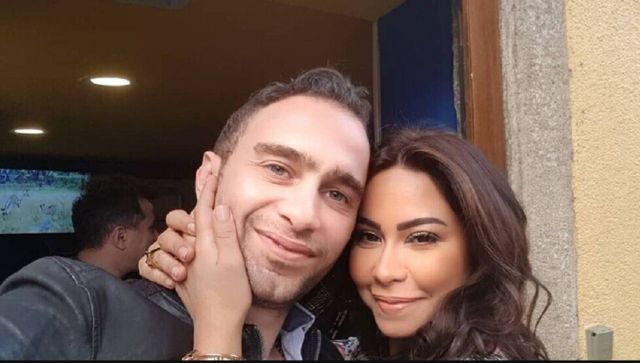 مغازلة غامضة من حسام حبيب لشيرين عبد الوهاب والجمهور يقاطعه