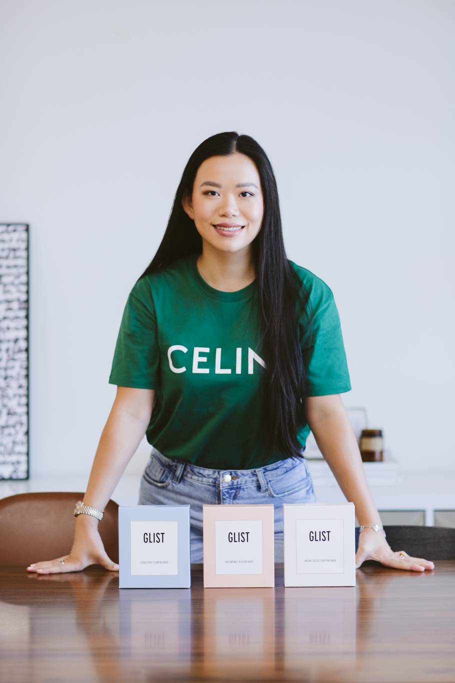 إليكِ منتجات 