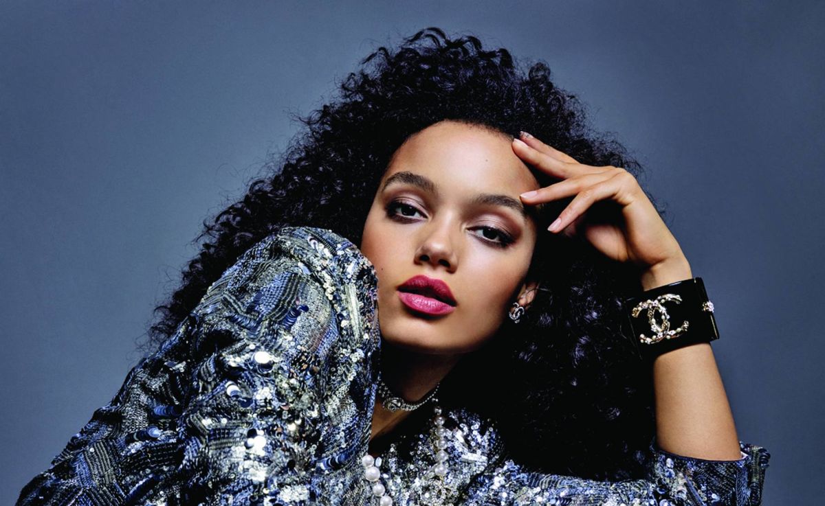 ويتني بيك الوجه الجديد لعطر  COCO MADEMOISELLE من CHANEL