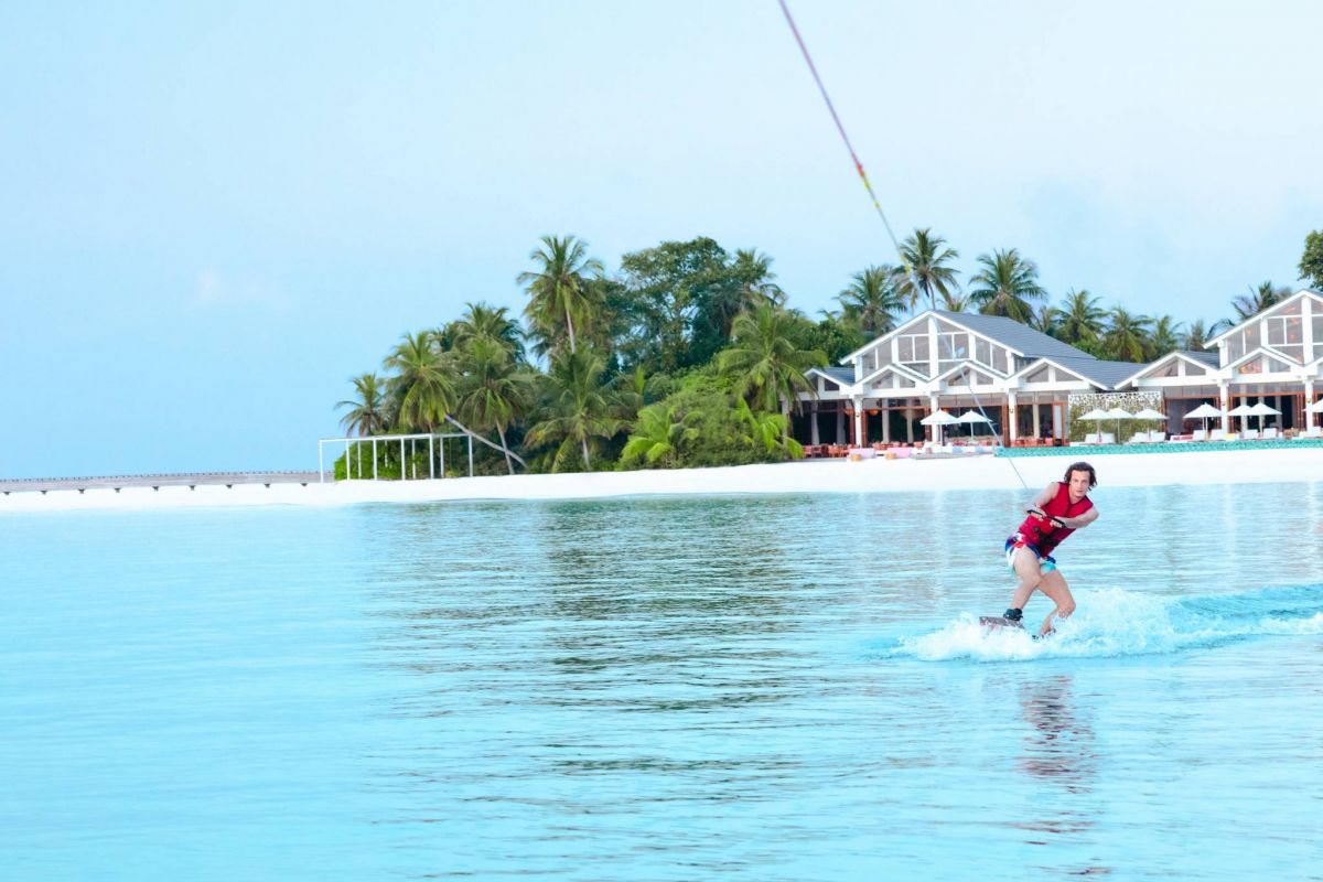 استمتعوا بتجربة مميزة في منتجع ذا ستاندرد هوروفالي جزر المالديف