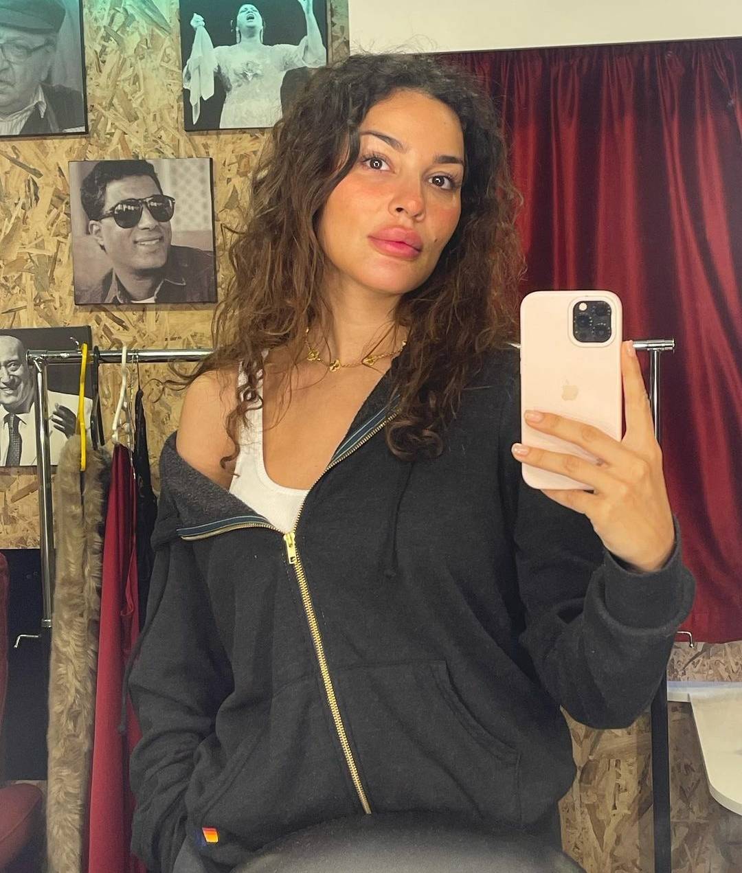 بالصور - ابنة نادين نسيب نجيم تبكي... وهكذا احتفلت بيوم ميلادها