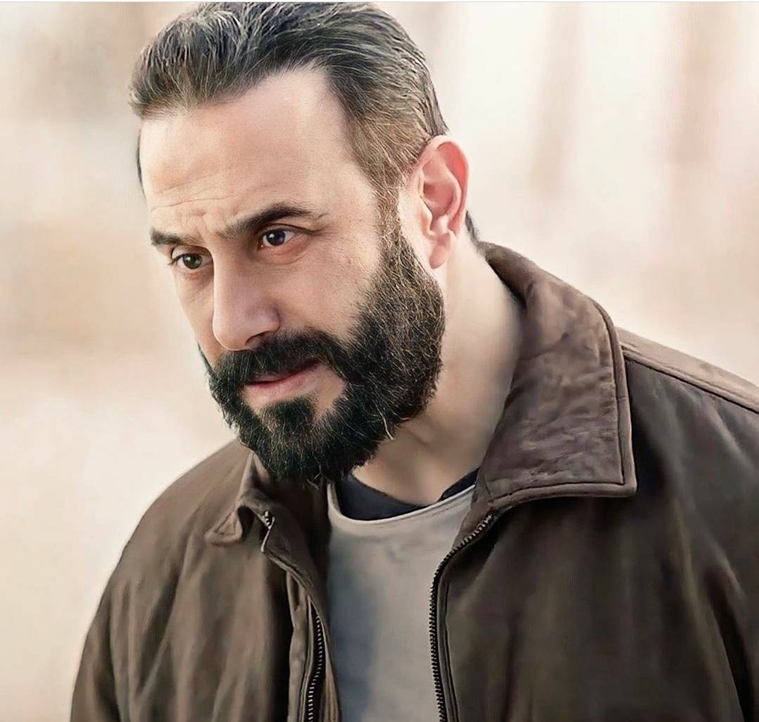 بالفيديو - مفاجأة مميّزة لقصي خولي من إبنه.. شاهدوا براءته