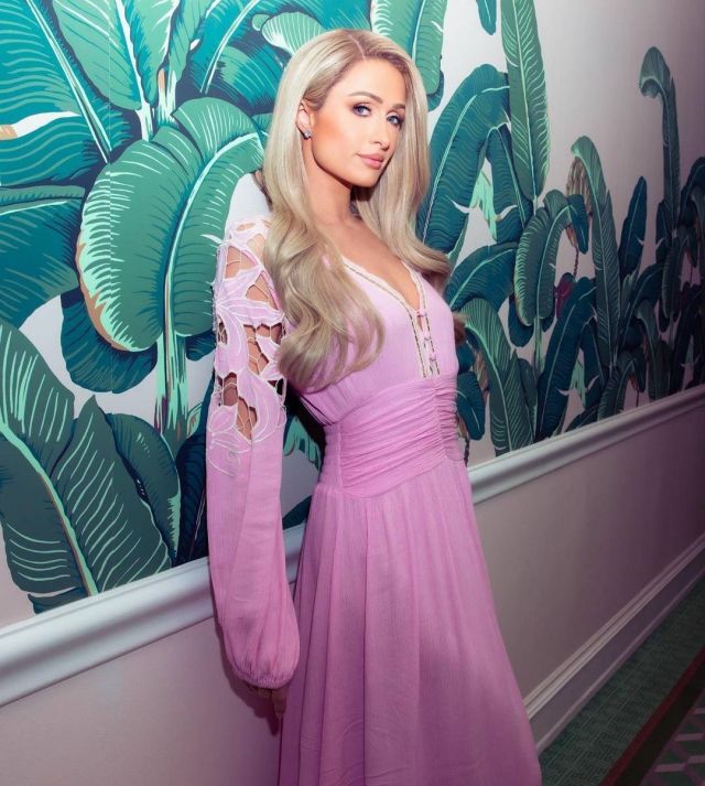 باريس هيلتون