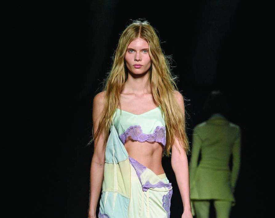 بالصور - دليلك لتنسيق ملابس النوم بطريقة مبتكرة