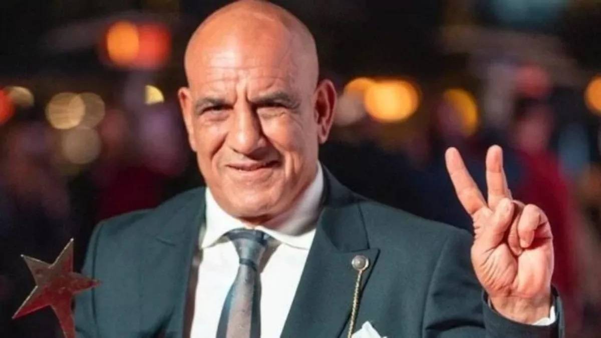 بالفيديو - محمد لطفي يروِّج لفيلمه السعودي الأول