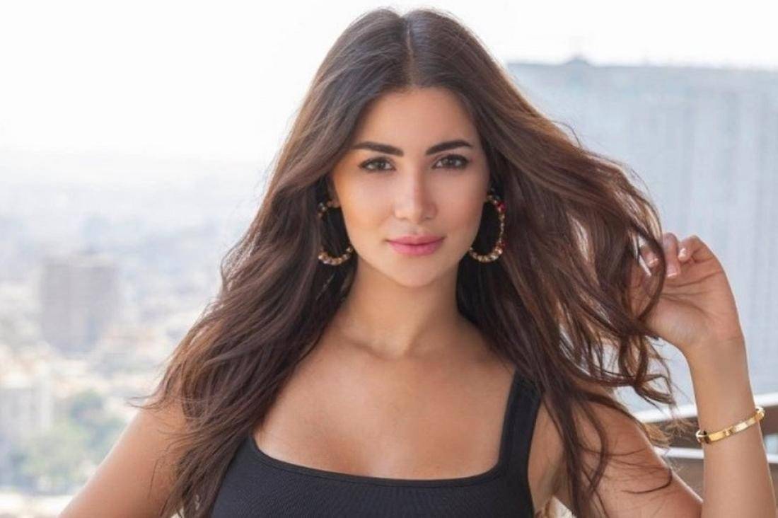 هدى الإتربي توضح حقيقة تصريحاتها حول ارتداء الحجاب