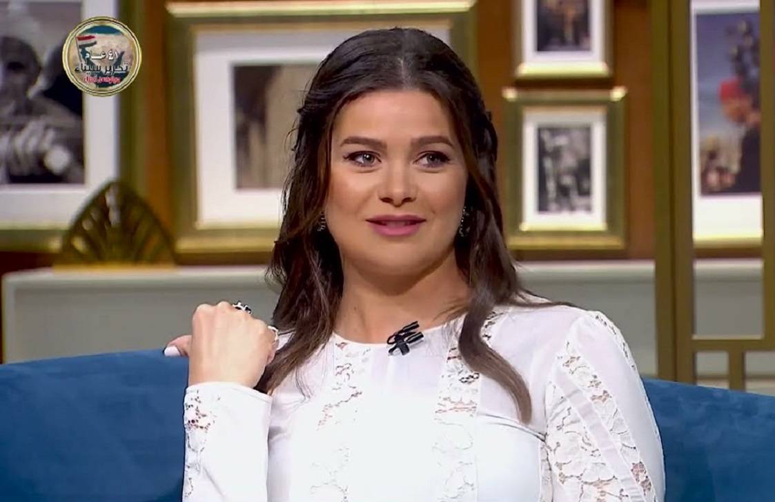 بالفيديو - يسرا اللوزي تعلّق على لقب 