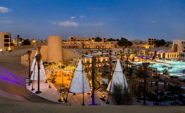 استمتعوا بالعطلة تحت أشعة الشمس في 