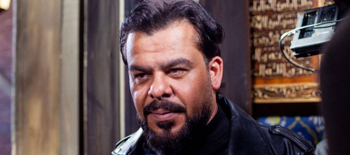 بعد المطالبة بسحب الجنسية منه.. هكذا ردّ منذر رياحنة على مهاجمي فيلم 