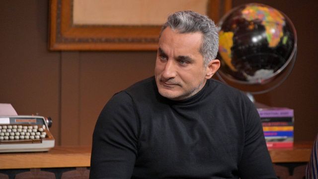 باسم يوسف يهاجم صنّاع فيلم 