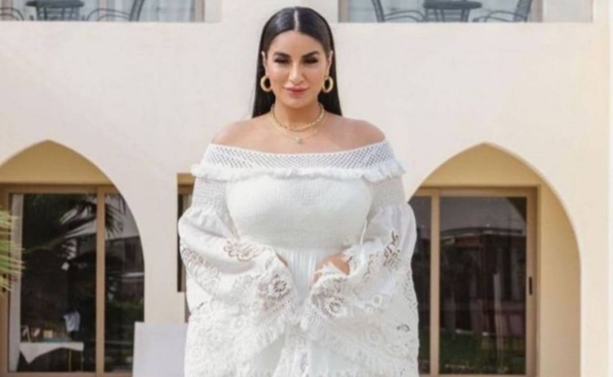 بالصور - جوري بكر تكشف عن حملها بهذه الطريقة