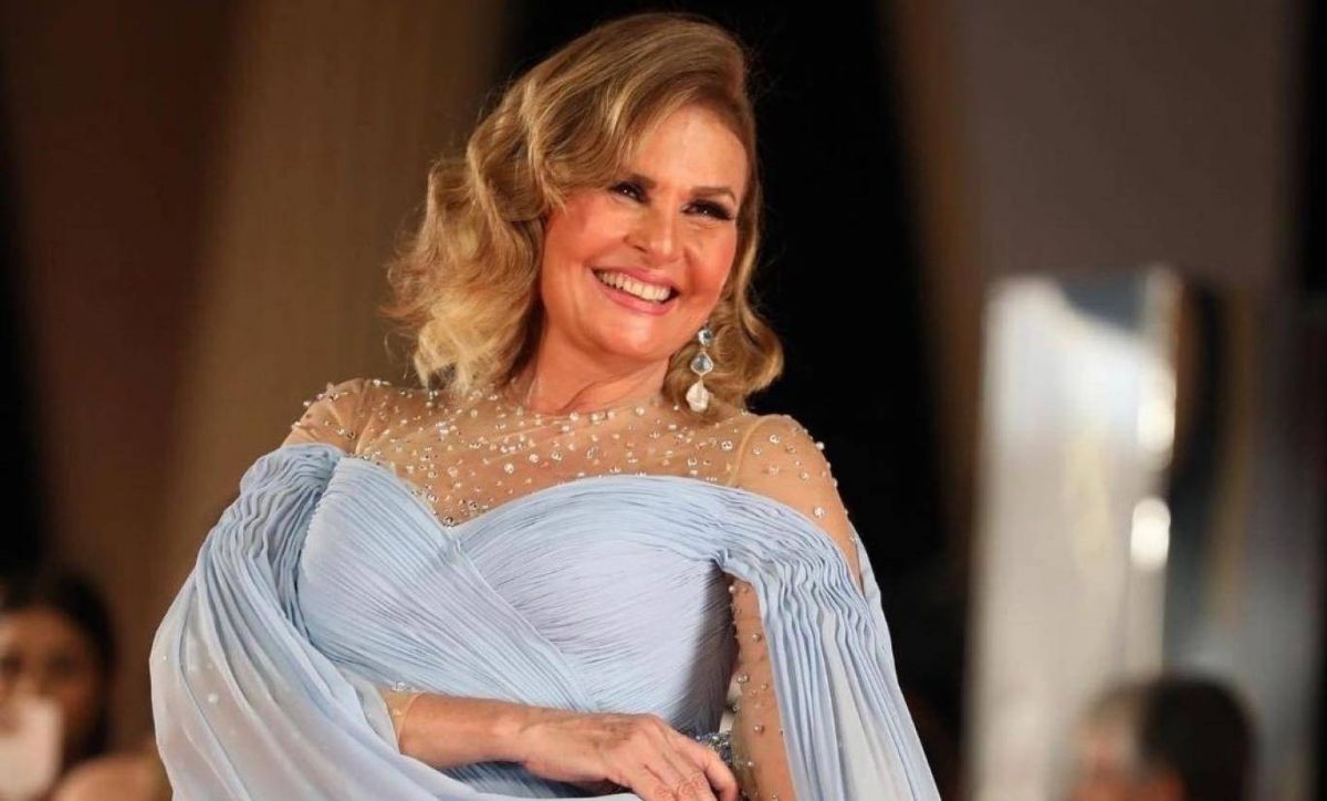 يسرا تتحدث عن أكثر الأشخاص المؤثرين في حياتها ورأيها في السوشيال ميديا