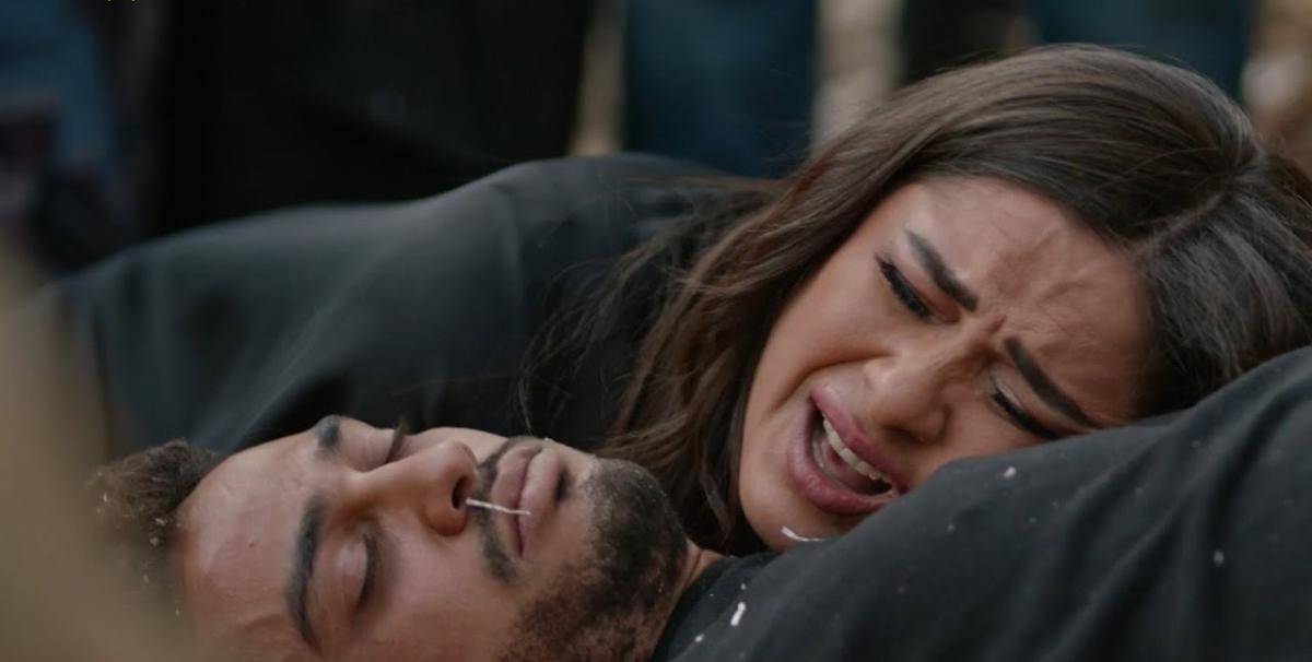 أحمد غزي يكشف كواليس مشهد موته الصعبة في 