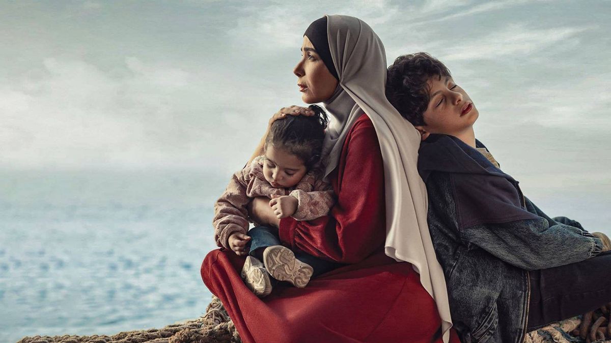 منى زكي تتفوق على محمد رمضان ونجوم الدراما