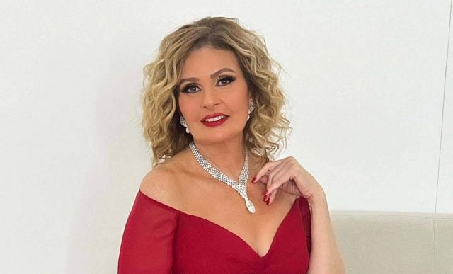 بالفيديو - يسرا تردّ على مهاجمي مسلسلها وتكشف حالة عادل إمام الصحية