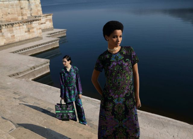 ديور لمجموعة خريف ٢٠٢٣