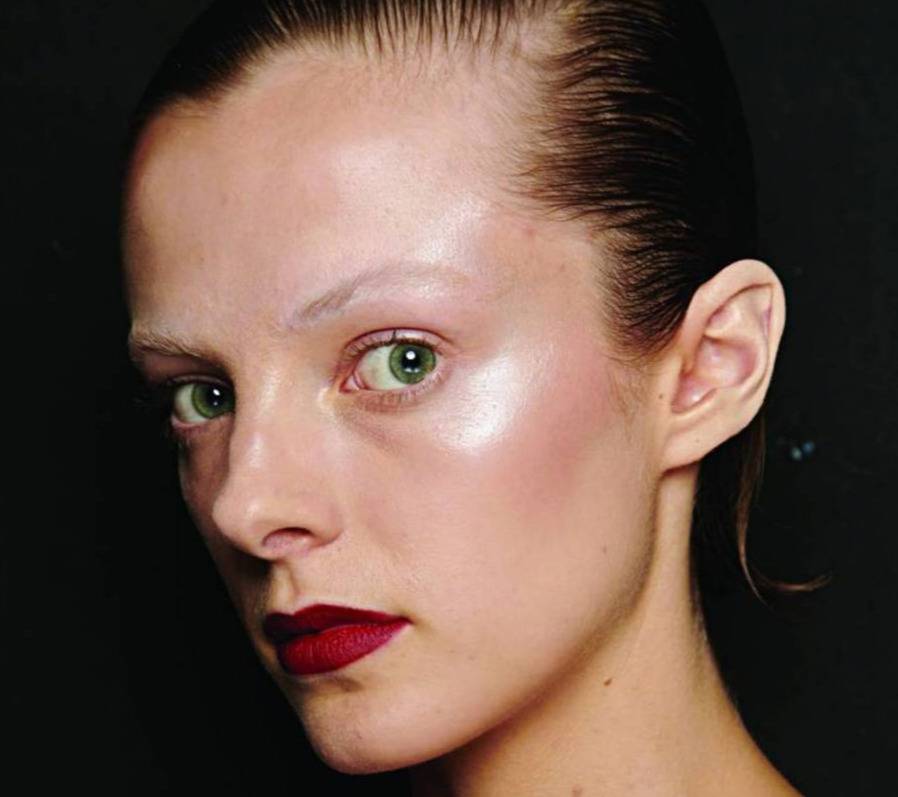 أفضل الماركات لشفاه ممتلئة ونابضة بالألوان