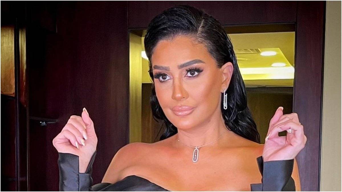 غادة عبد الرازق تبادر بمصالحة محمد سامي بهذه الطريقة