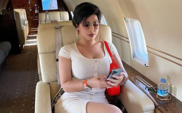 شمس الكويتية تخطف الأنظار بقَصّة البطن المكشوف