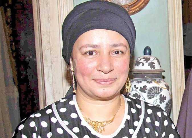 في ظهورها الأول... إبنة عبلة كامل حديث الجمهور بسبب صورها