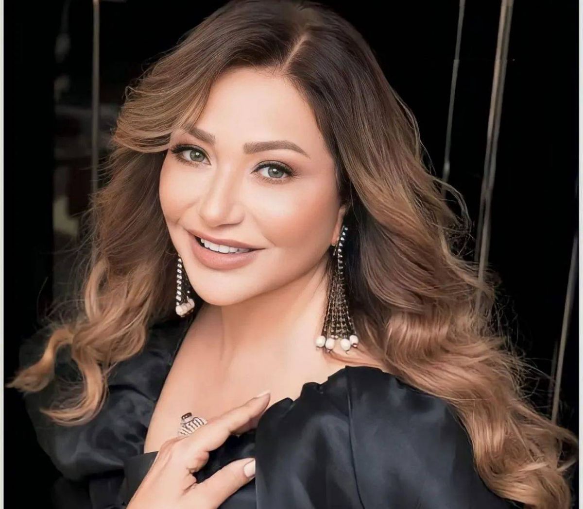 ليلى علوي تحيي ذكرى الراحلين سمير غانم وسمير صبري برسالة مؤثرة